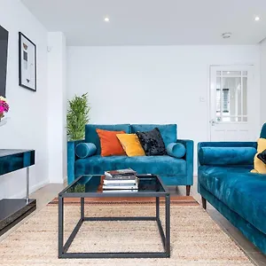 marham-close.hotelsin-nottingham.com/